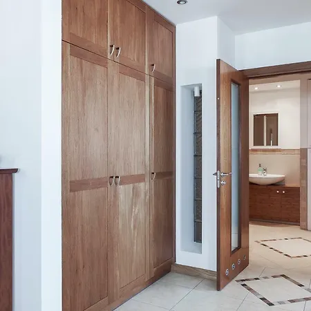 Luxury Sky Penthouse City Center View